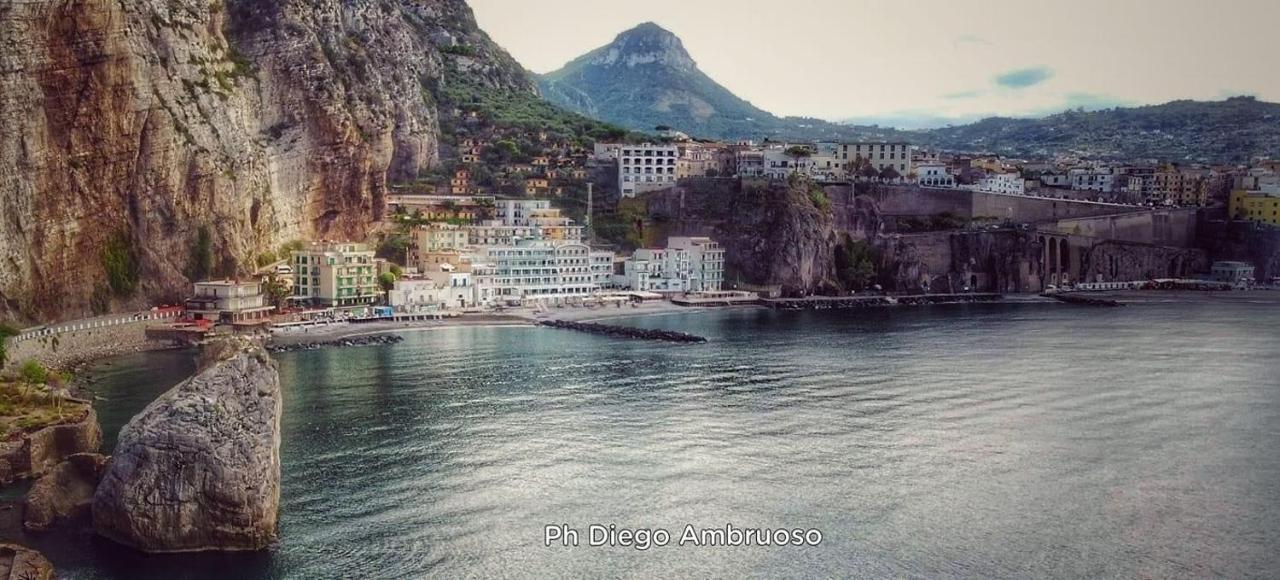 Апартаменти Casa Caterina Deluxe Sorrento Coast Мета Екстер'єр фото
