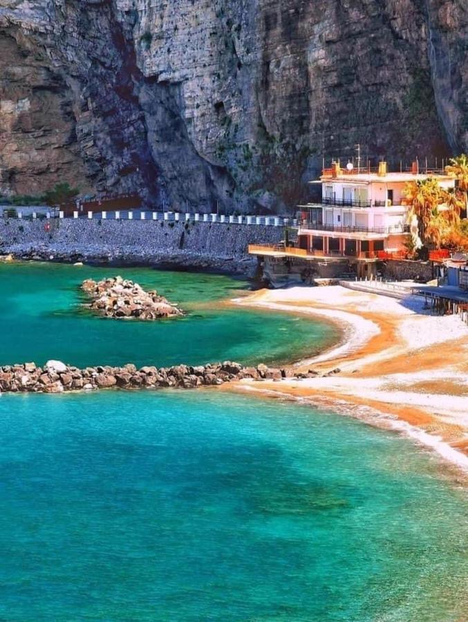 Апартаменти Casa Caterina Deluxe Sorrento Coast Мета Екстер'єр фото